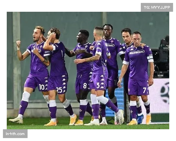 意甲保级区竞争激烈四队分差仅有两分